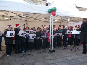 Christmas Carols on the Diamond!