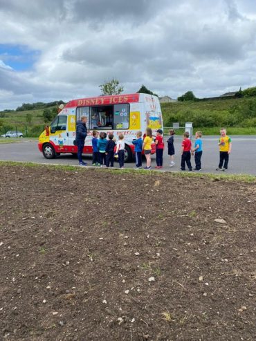 Last Day of School – the Ice Cream Van!