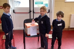 B931FB02-6629-481E-B016-60EBA9834D5F